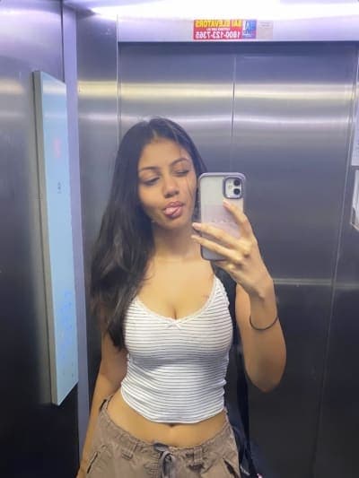 Kavya Singh - Premium Pune Companion